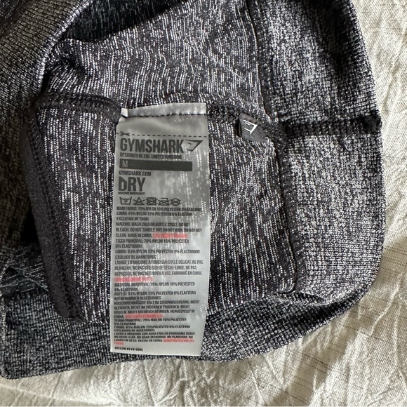 Gymshark Sports Bra 🖤 - Picture 4 of 4